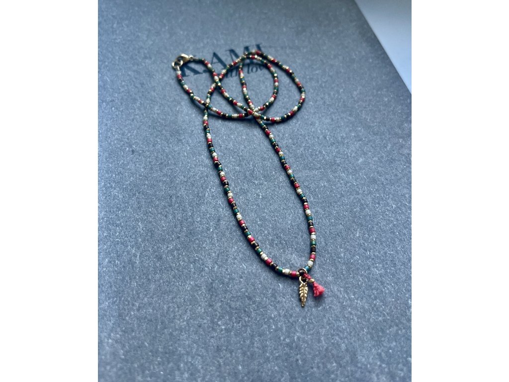 Řetízek z japonských rokajlů se zlaceným lístečkem Ag925