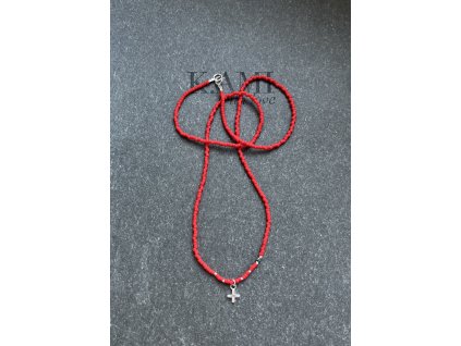 Řetízek z japonských rokajlů se stříbrnými fazetami a křížkem Ag925