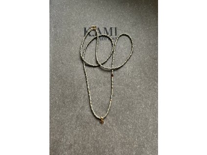 Řetízek z japonských rokajlů se zlaceným křížkem Ag925