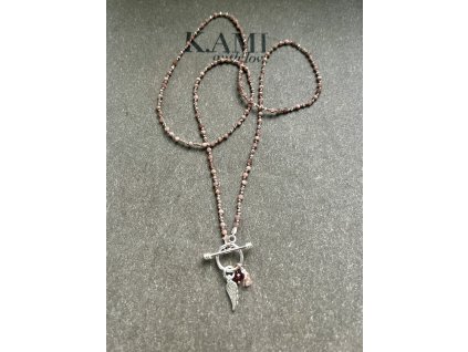 Řetízek z rodochrozitu se zdobným zapínáním Ag925