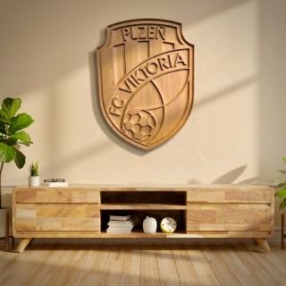 Dřevěný znak FC Viktoria Plzeň vyrobený na přání zákazníka. 🪵⚽ Máte také nápad na vlastní dřevěný projekt? Rádi ho...