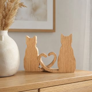 Pro všechny milovníky koček / For all cat lovers 🐱❤️ #drevenedekorace #kocicidomov #utulnyinterier #prirodnidekorace...