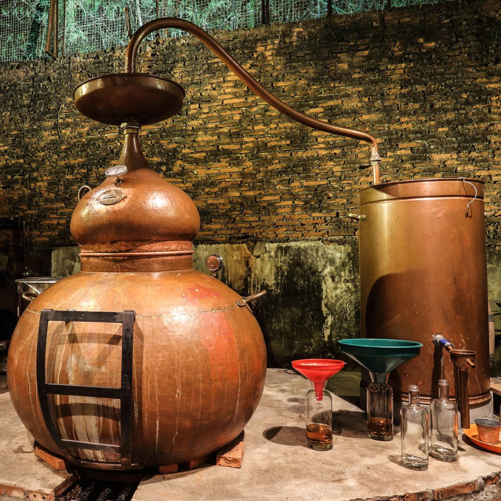 SAMAI Gold Rum prémiový rum z Kambodži 41 0,7L Kampot.cz