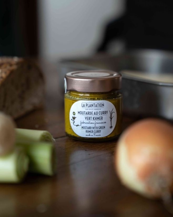 Už jste vyzkoušeli francouzskou hořčici se zeleným khmerským kari? 💚 Nejen k rybám a zelenině je fantastická a originální,...