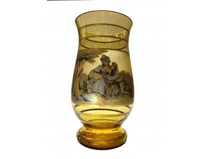 06AFD208 ECBF 4B4D B8A6 DC06D1C15571