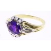 Luxusní zlatý prsten s centrálním ametystem a brilianty