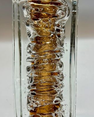 “Nový přírůstek do sbírky - krásná váza od Viznera- Whirlpool! 😍 #starožitnosti #skloAntik #Vizner #Whirlpool #sbírka #umění”