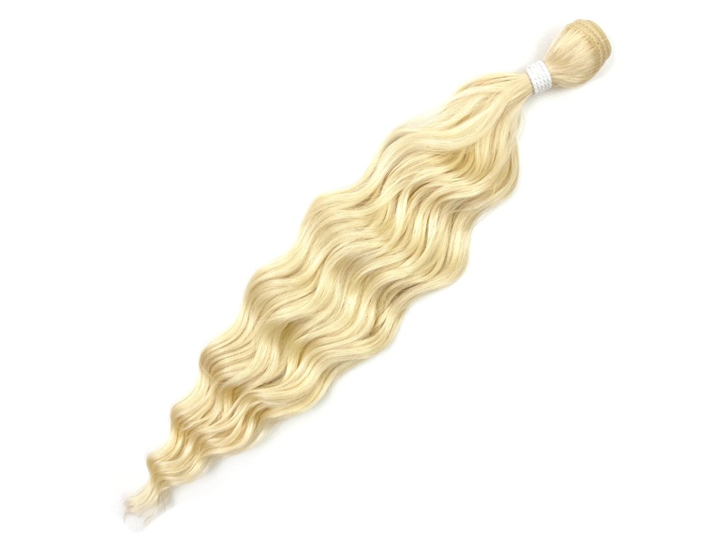 37244 1 umele vlasy na trasni 60cm 100gr anna 613