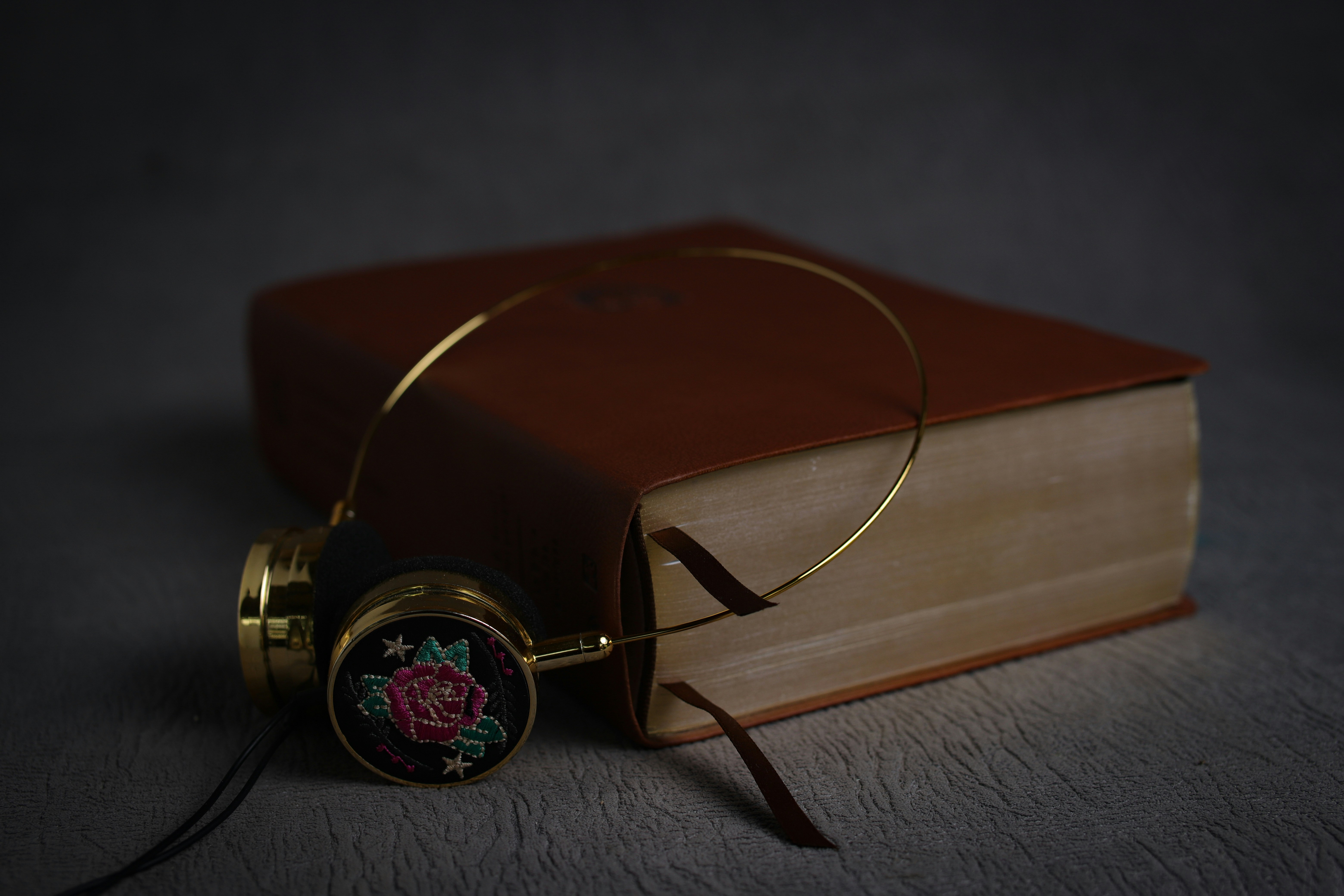 oscar-ivan-esquivel-arteaga-vkMiXM3VlUA-unsplash