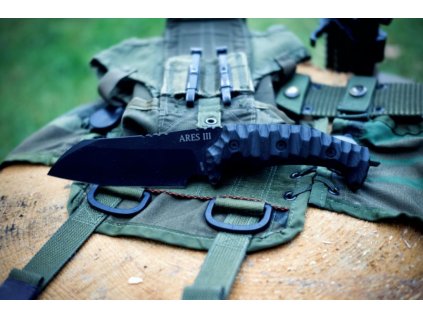 dachs knives ares iii cerna