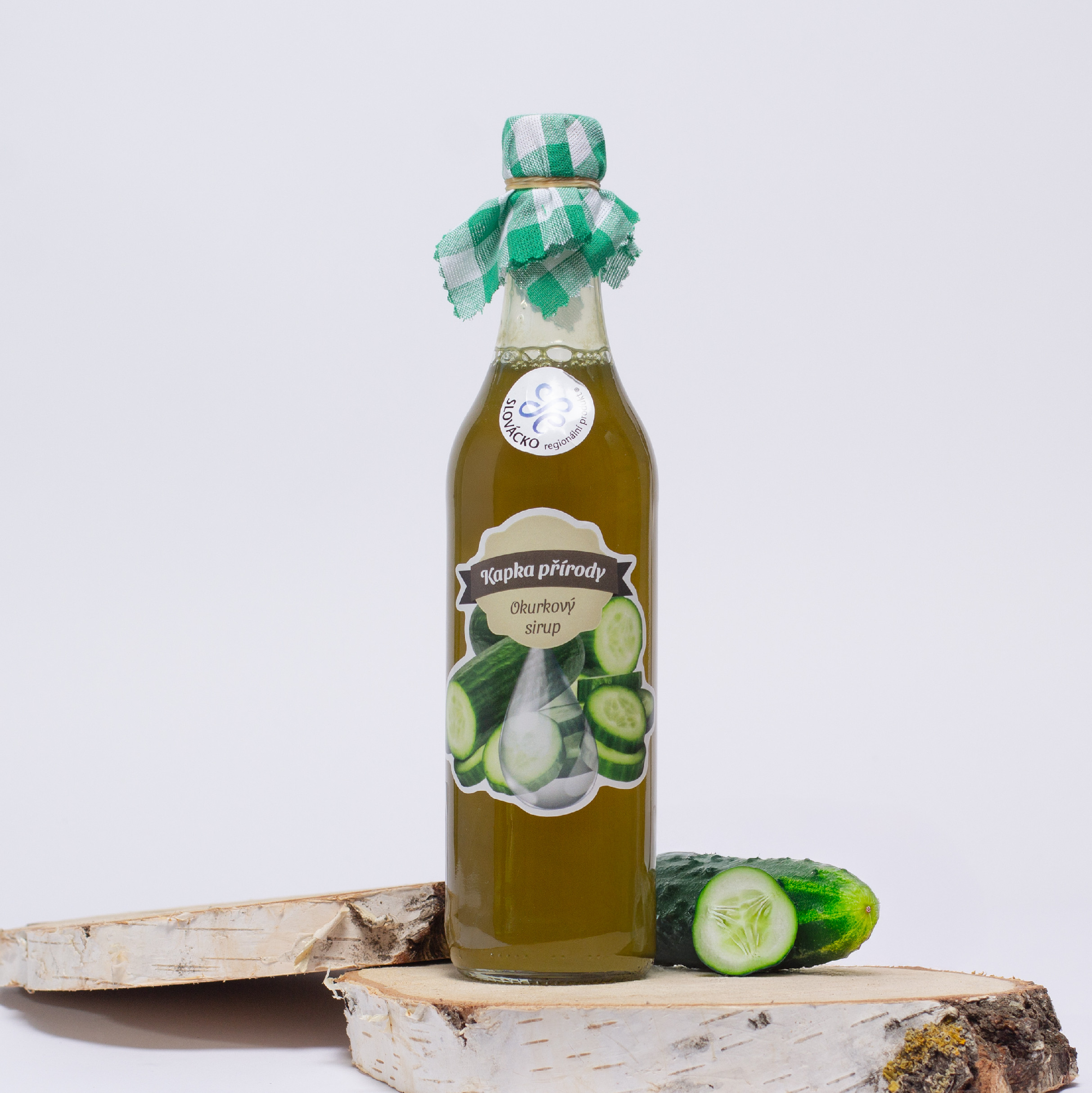 Kapka Přírody Okurkový sirup Objem láhve: 1,0 l