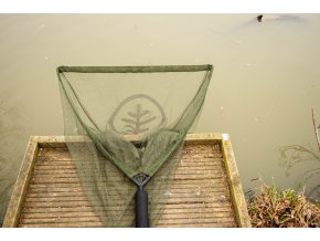 Wychwood kaprový podběrák Riot 42inch Landing Net and 2 Piece Handle