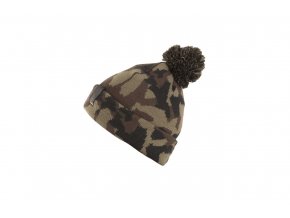 avid carp cepice camo bobble hat (2)