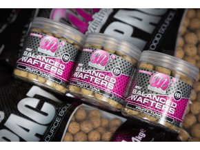 Mainline vyvážené boilies High Impact Balanced Wafters Fruity Tuna