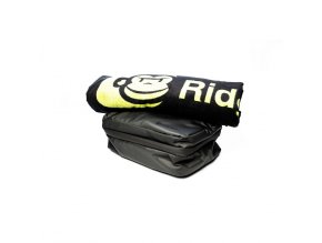 RidgeMonkey Kosmetická taška LX Bath Towel and Weatherproof Shower Caddy Set