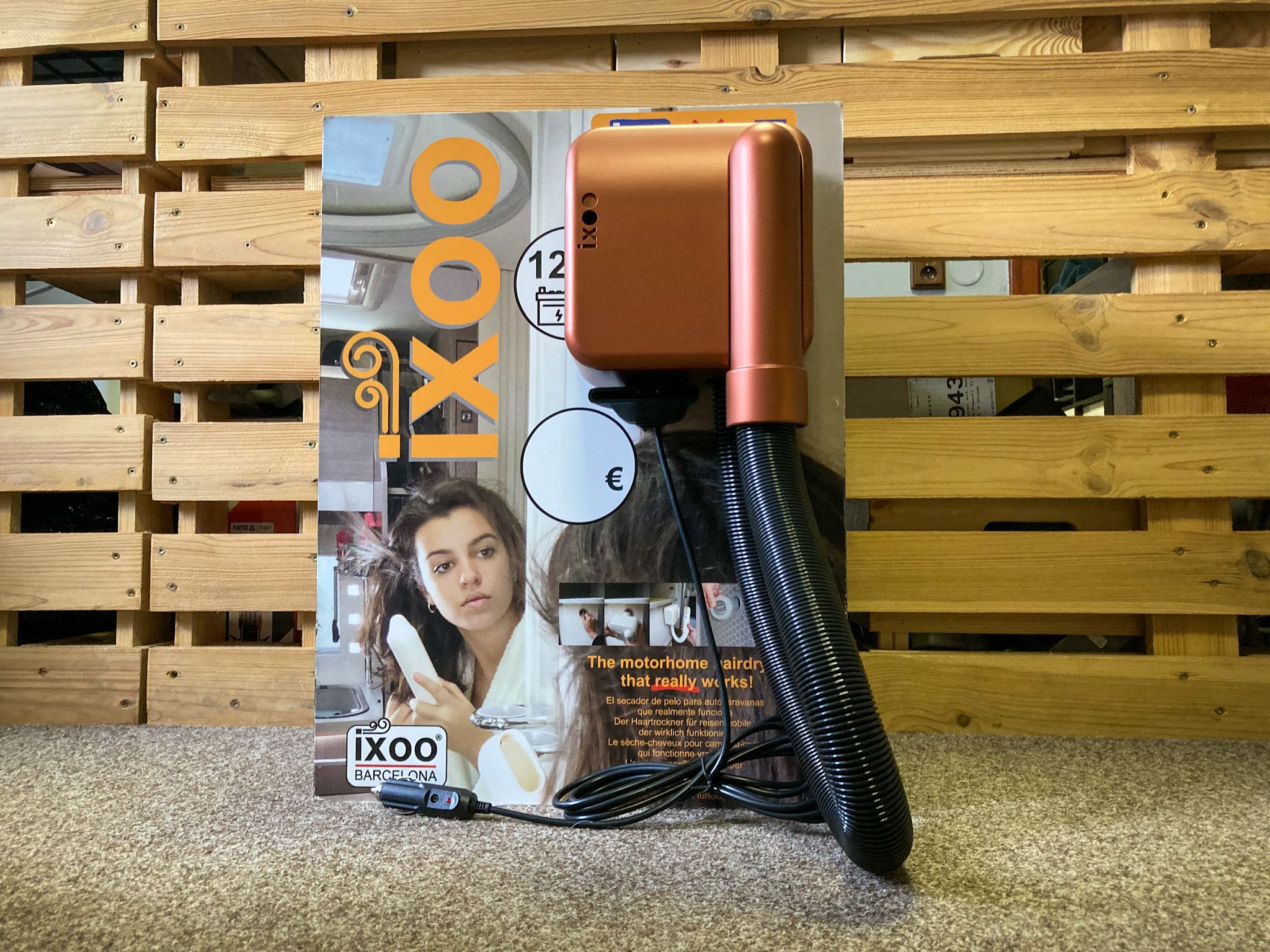 Výkonný fén IXOO na 12 V