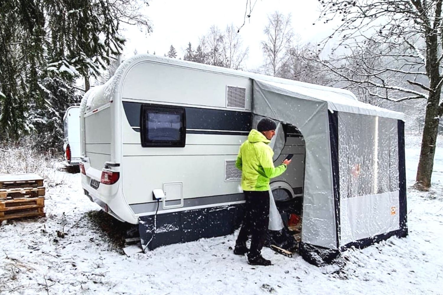 Jak si vytopit karavan na dálku