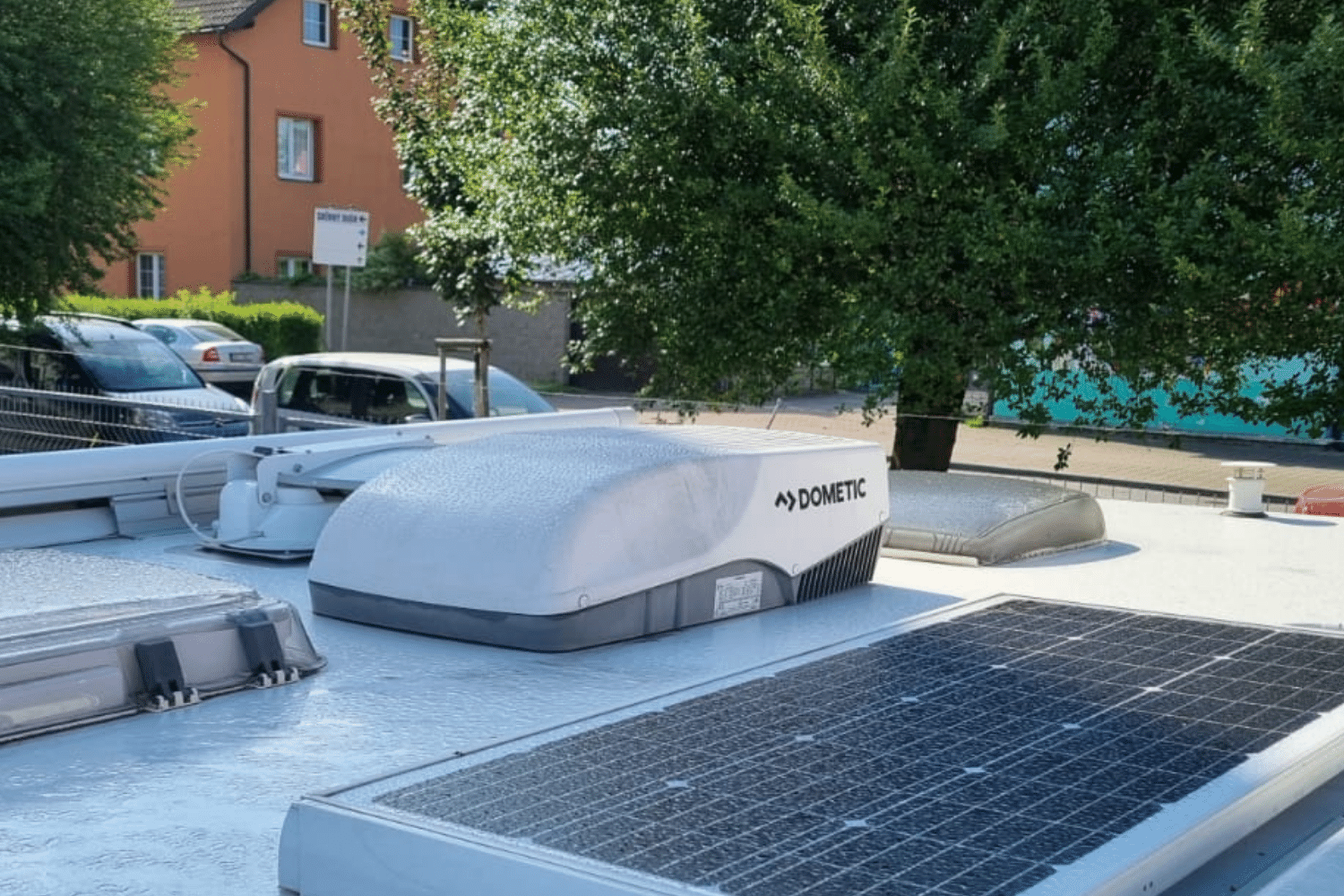 Výběr a instalace klimatizace do karavanu