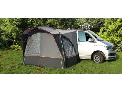 bus stan pisa jednoducha slnecna clona