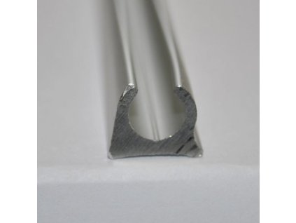 jednoduchy profilovy keder