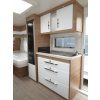 HOBBY De Luxe 495 UL , 4-miestny karavan