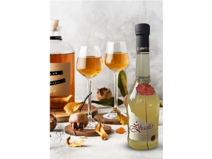 Screenshot 2026 01 06 at 13 57 42 Medové likéry Likéry Žihadlo