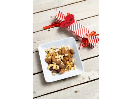 Bonbón krabička mix ořechů 80g