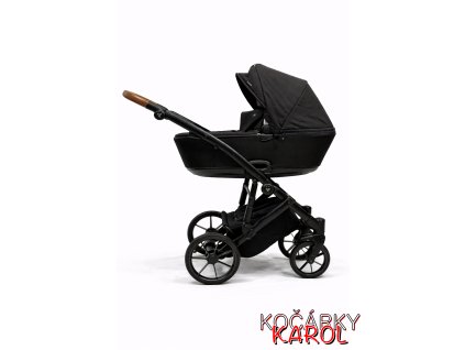 Junama Space 05 Black on Black