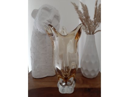 Luxusní béžová váza z hutního skla - Egermann