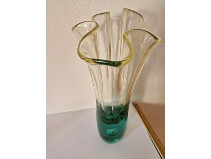 Nádherná váza z hutního skla - Miloslav Klinger