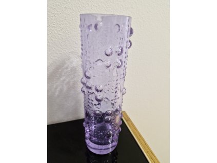 Lisovaná váza z alexandritového skla -Václav Hanuš