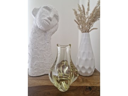 Citrínová váza z hutního skla - Miloslav Klinger