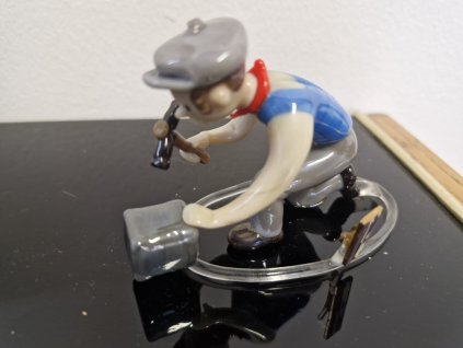 Skleněná figurka Dlaždič - Jaroslav Brychta