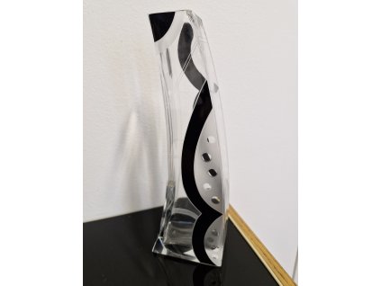 Luxusní broušená váza ve stylu Art Deco