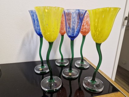 Nádherné skleničky z foukaného skla - sklárna Květná