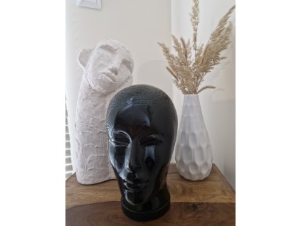 Parádní skleněná hlava