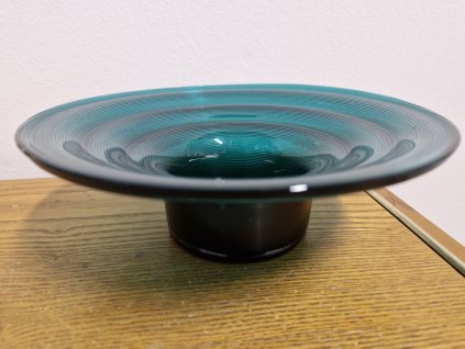 Smaragdová mísa z litého skla - Jiří Šuhájek