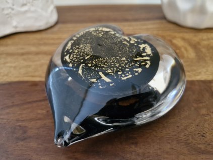 Srdíčko z foukaného skla - sklárna Jílek