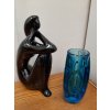 Sedící dívka - glazovaná keramika, Jitka Forejtová