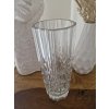 Nádherná váza z lisovaného křišťálu - Jiří Řepásek