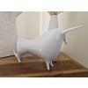 Royal Dux „Big Bull“ – ikonická porcelánová soška býka