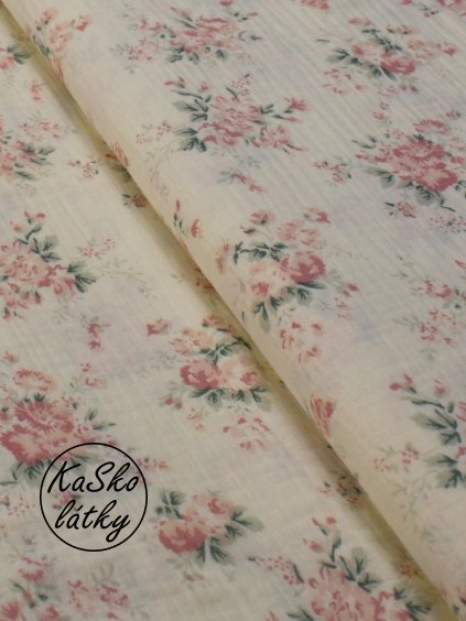 Zbytek - Mušelín růžové květy  65 x 135 cm