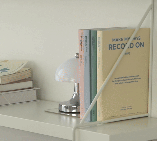 Record_on_Weekly26