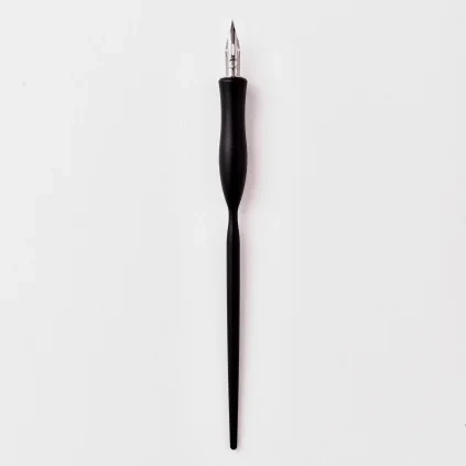 Tom’s Studio kaligrafické pero Flourish Black – rovné