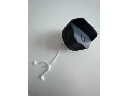 Čep goriva Oleo-Mac 725, 735, 740, 746, 753, 755 Master-Sparta 25, 250, 37, 42, 44, 370 original 61070079AR