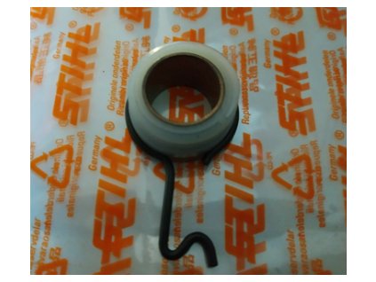 Puž uljne pumpe Stihl 029, 034, 036, 039, MS290, MS340, MS360, MS390 original 11256407110