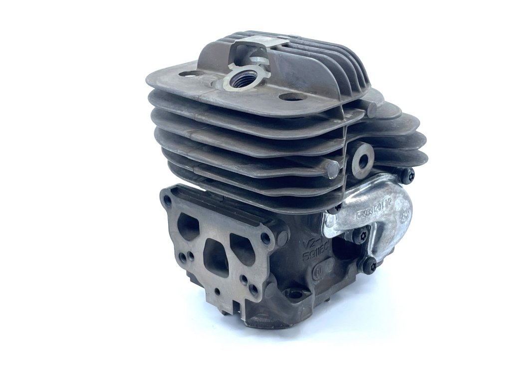 Piest a valec Husqvarna 550mark2 originál 590330502- 43 mm