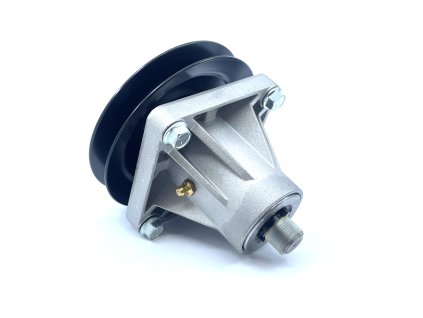 Unášač noža MTD, Gutbrod, Torq 117cm- stredný, od roku 1997 6hviezdičkové modely nahrádza 618-0240, 918-0240, 112-0311