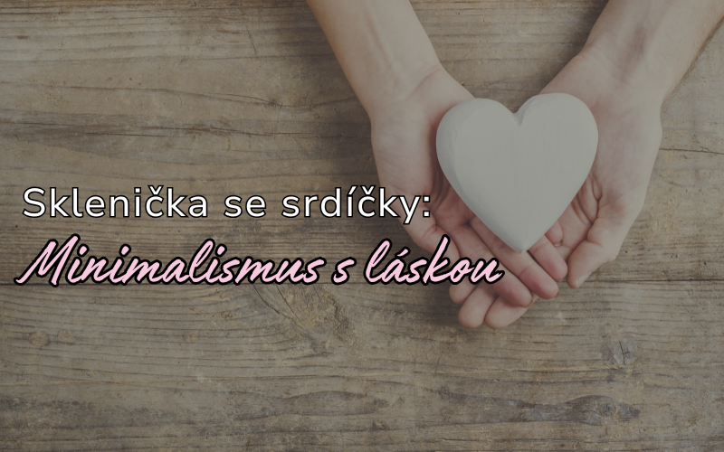 Stylová sklenička se srdíčky – Minimalismus s láskou