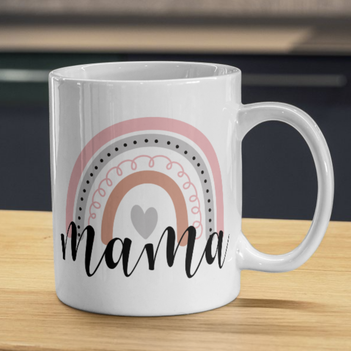 hrnek-s-nápisem-mama